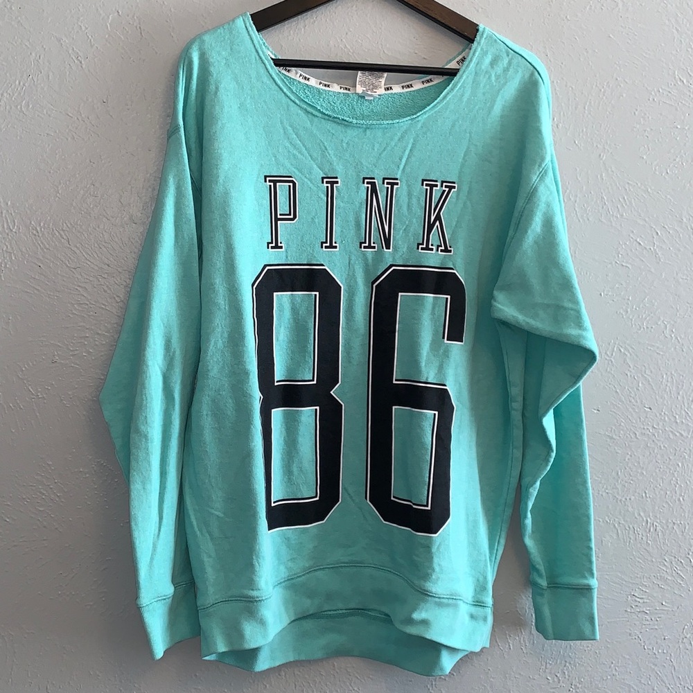 Vs slouchy crew